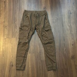 Ring of Fire Brown Cargo Pants with Tapered Fit